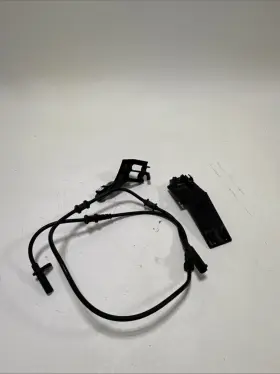 A2465462743 Mercedes-benz 14-20 Gla250 Cla Front Brake Pad Wear Indicator And Abs Wheel Sensor Oem