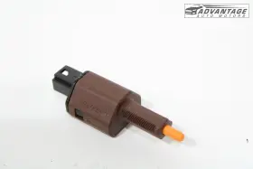 1044681-00-b Tesla 2017-2023 Model 3 Brake Pedal Stop Light Lamp Sensor Control Switch Oem 1044681-00-b Tesla 2017-2023 Model 3 Brake Pedal Stop Light Lamp Sensor Control Switch Oem