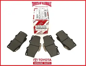 Toyota 04465-az103 Oem Genuine 1996-2002 4runner Front Ceramic Brake Pads