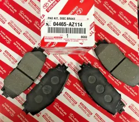 04465-az114 Toyota 04465-az314 Genuine 2006-2012 Rav4 / Ev Front Ceramic Brake Pads