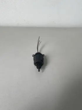 Oem41 Volkswagen 2004 Passat B5.5 Sensor Bremspedal