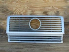 02 03 04 05 06 07 08 Mercedes Class G-wagen Grille Oem Used. Price: $90.00.